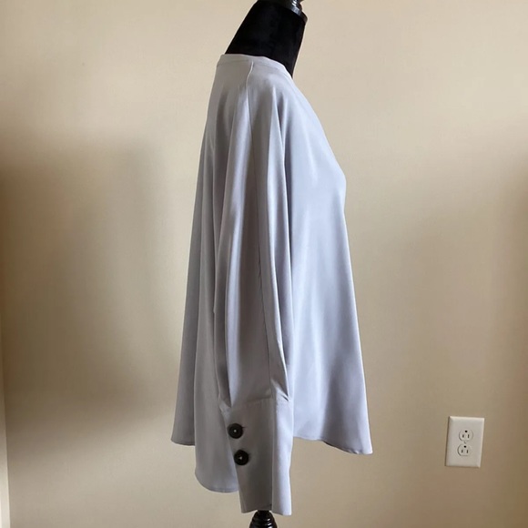 Ann Taylor Women’s Modern V-Neck Dolman Sleeve Gray Blouse Size Large - Picture 8 of 8
